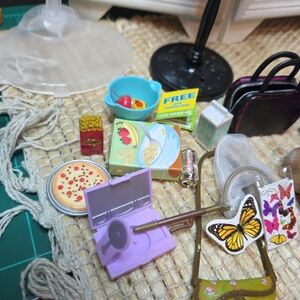 Miniature Dollhouse Accessories Set